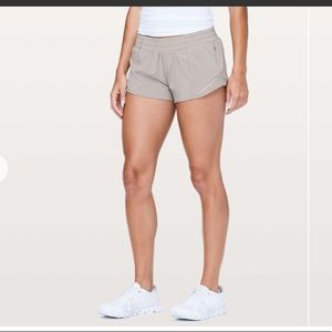 Lululemon hotty hot short